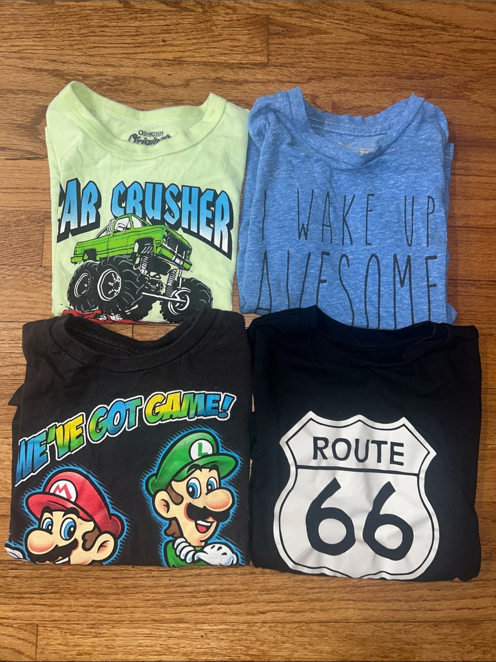 Boys Short Sleeve Graphic Tshirts Like New